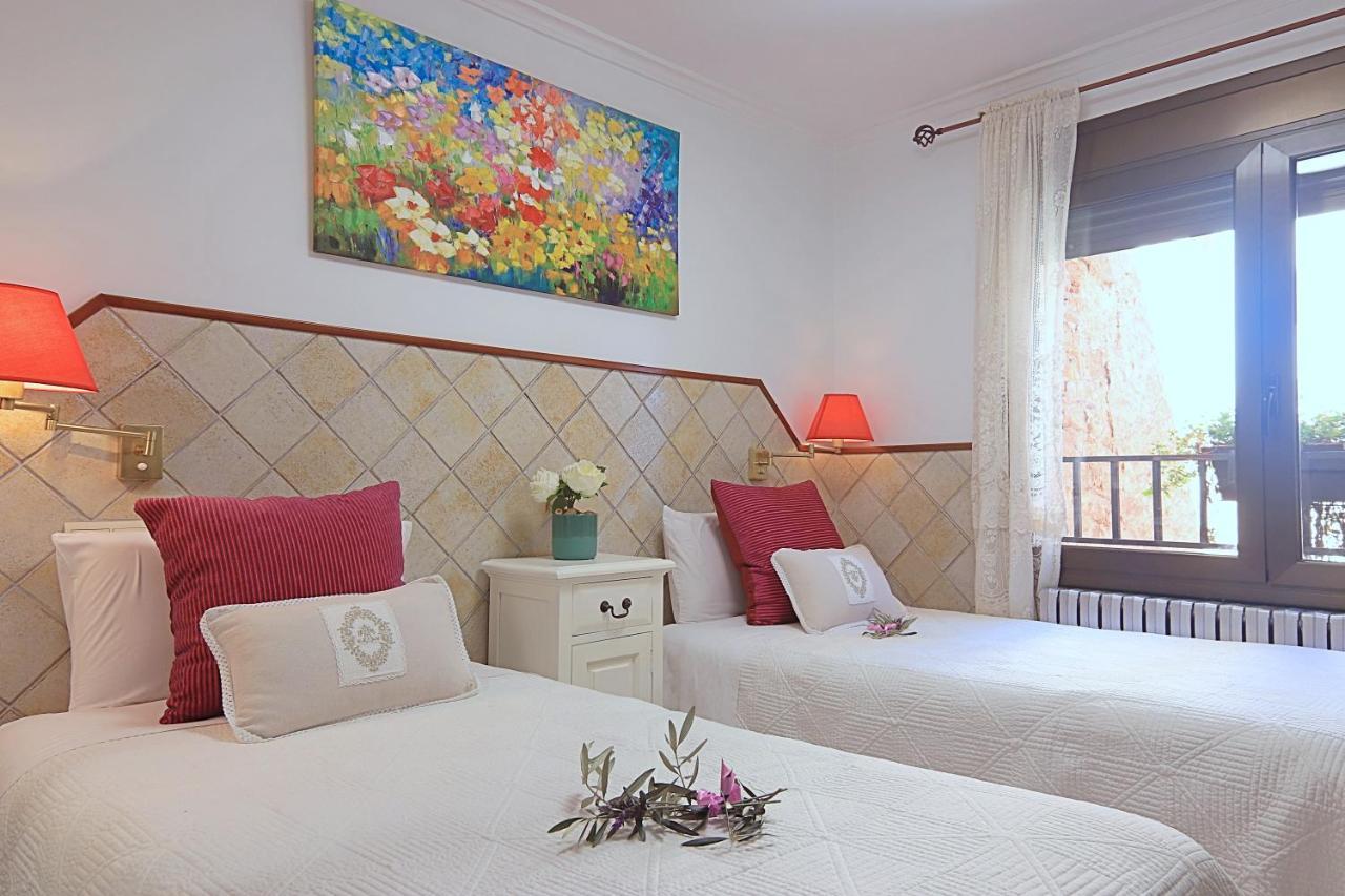 Estudios Casa Lola De Talarn Екстер'єр фото