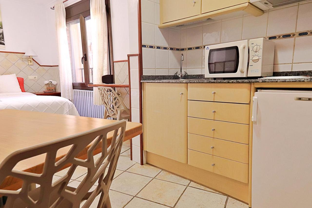 Estudios Casa Lola De Talarn Екстер'єр фото